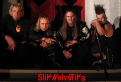 SLIK HELVETIKA - Hafnium