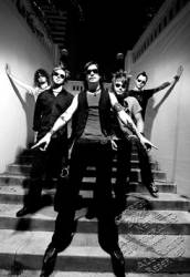 HINDER - Extreme Behaviour