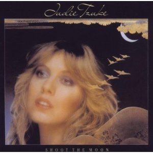 TZUKE JUDIE - Shoot the moon