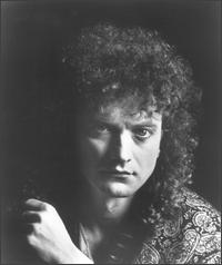 GRAMM LOU - Foreigner in a strange land