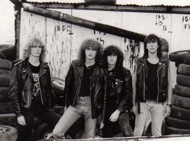 LOUDBLAST - Loud live and heavy                