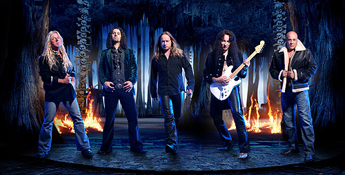 VOODOO CIRCLE - Broken Heart Syndrome - digi       